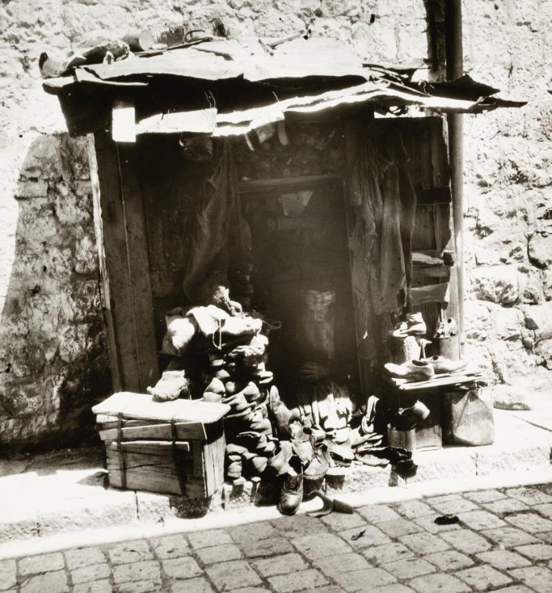 Jerusalems skomakare i statsdelen "De 100 portarna"