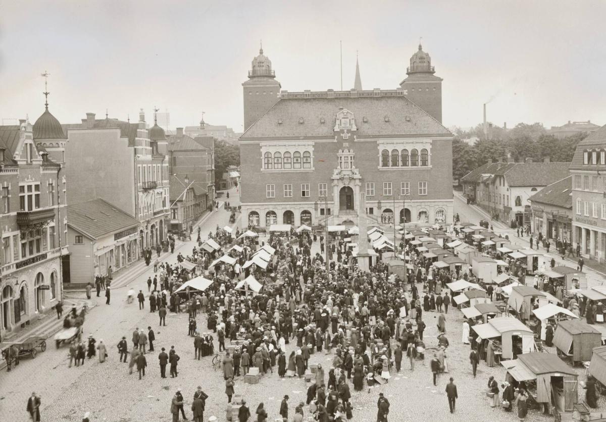Borås: torg och rådhus