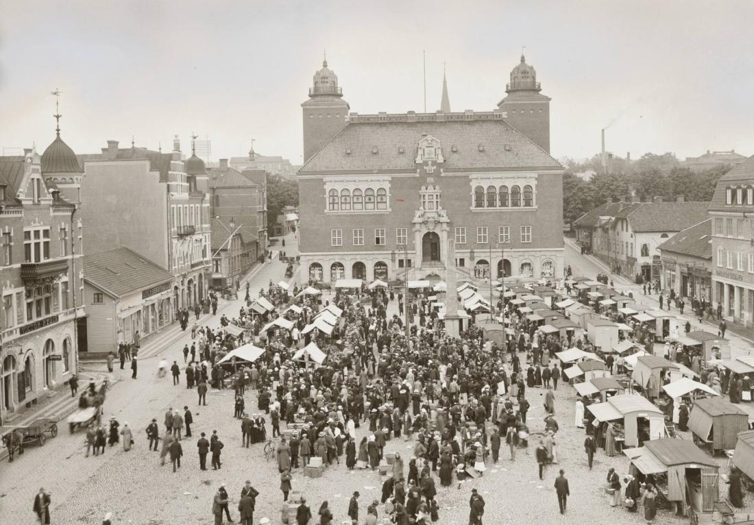 Borås: torg och rådhus