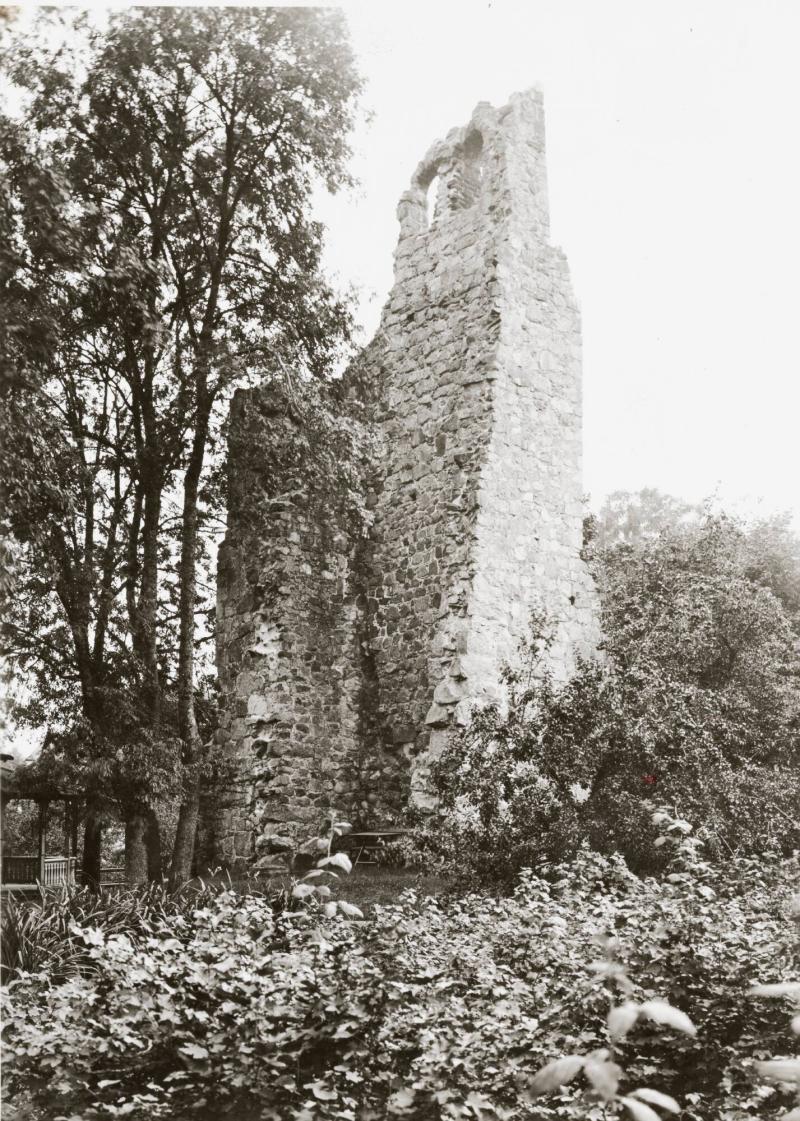 Sigtuna: St. Lars ruin