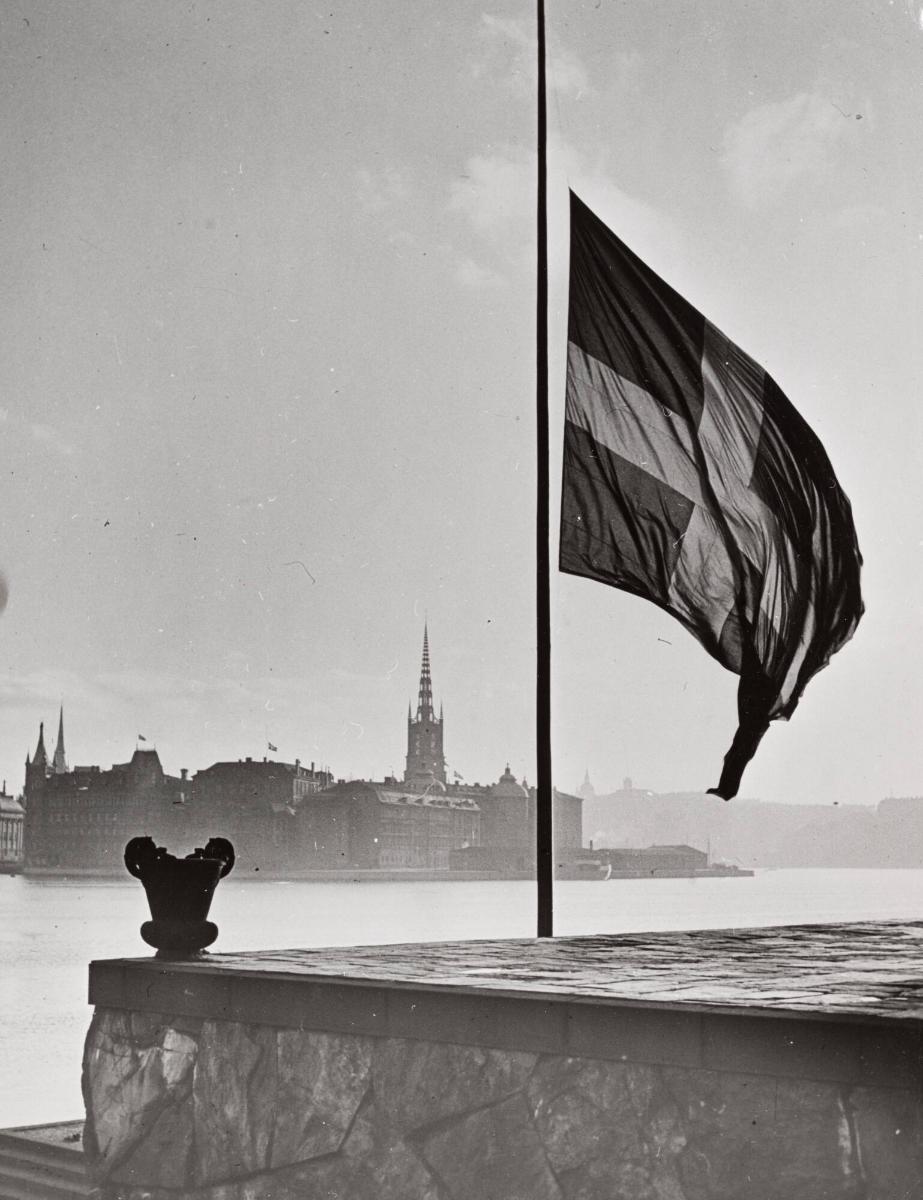 Kungen Gustav V är död