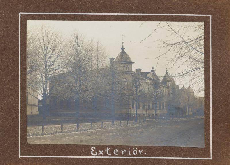 Exteriör. Ur boken Vårt Hem