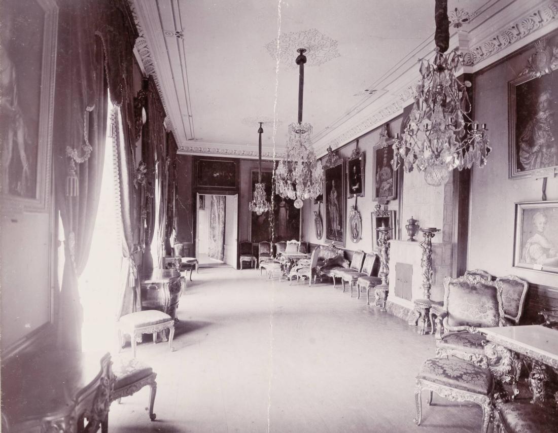 Gripsholm. Gula Salongen, Drottningvåningen