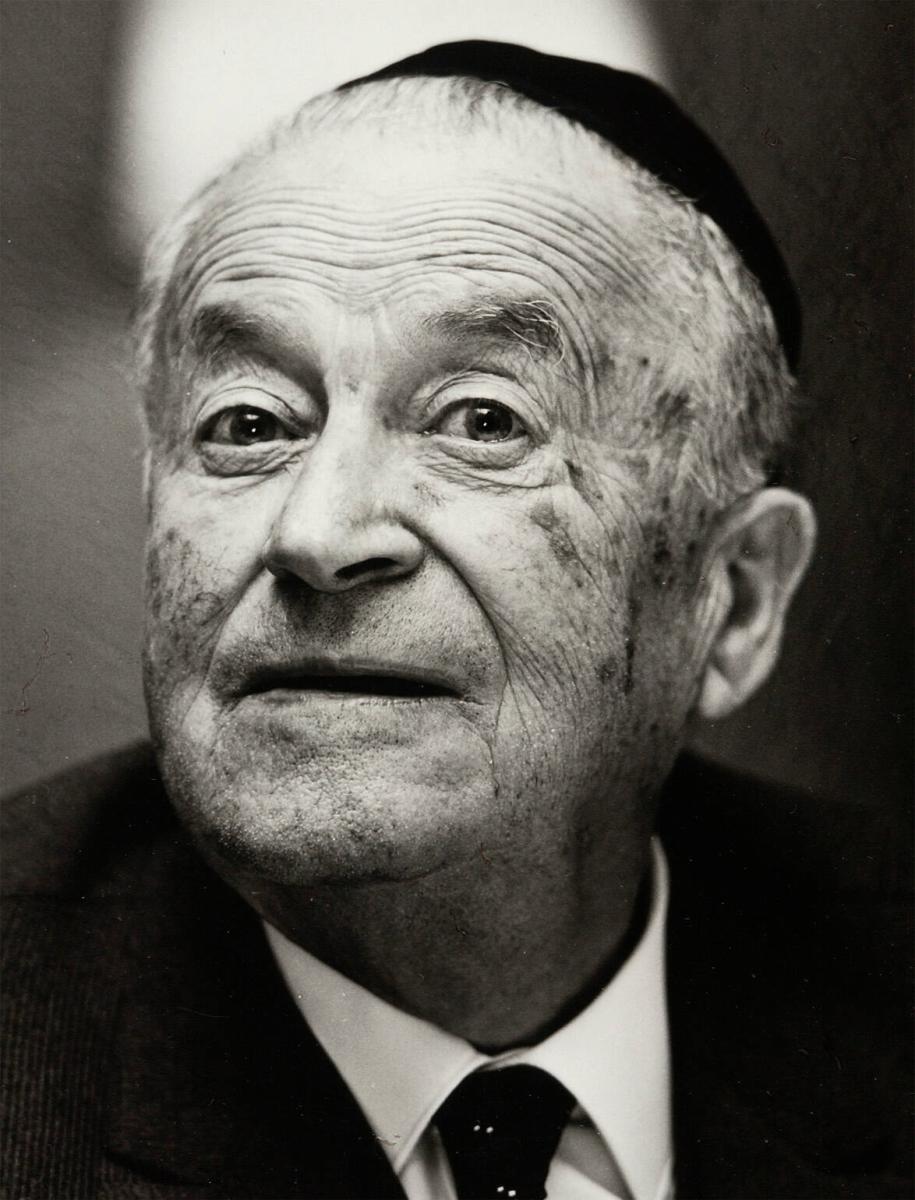Shmuel Yosef Agnon