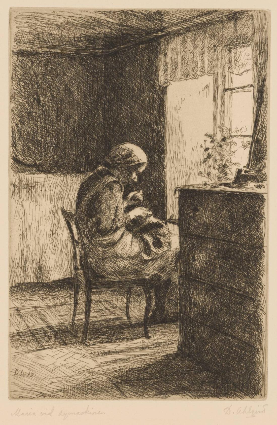 Maria vid symaskinen