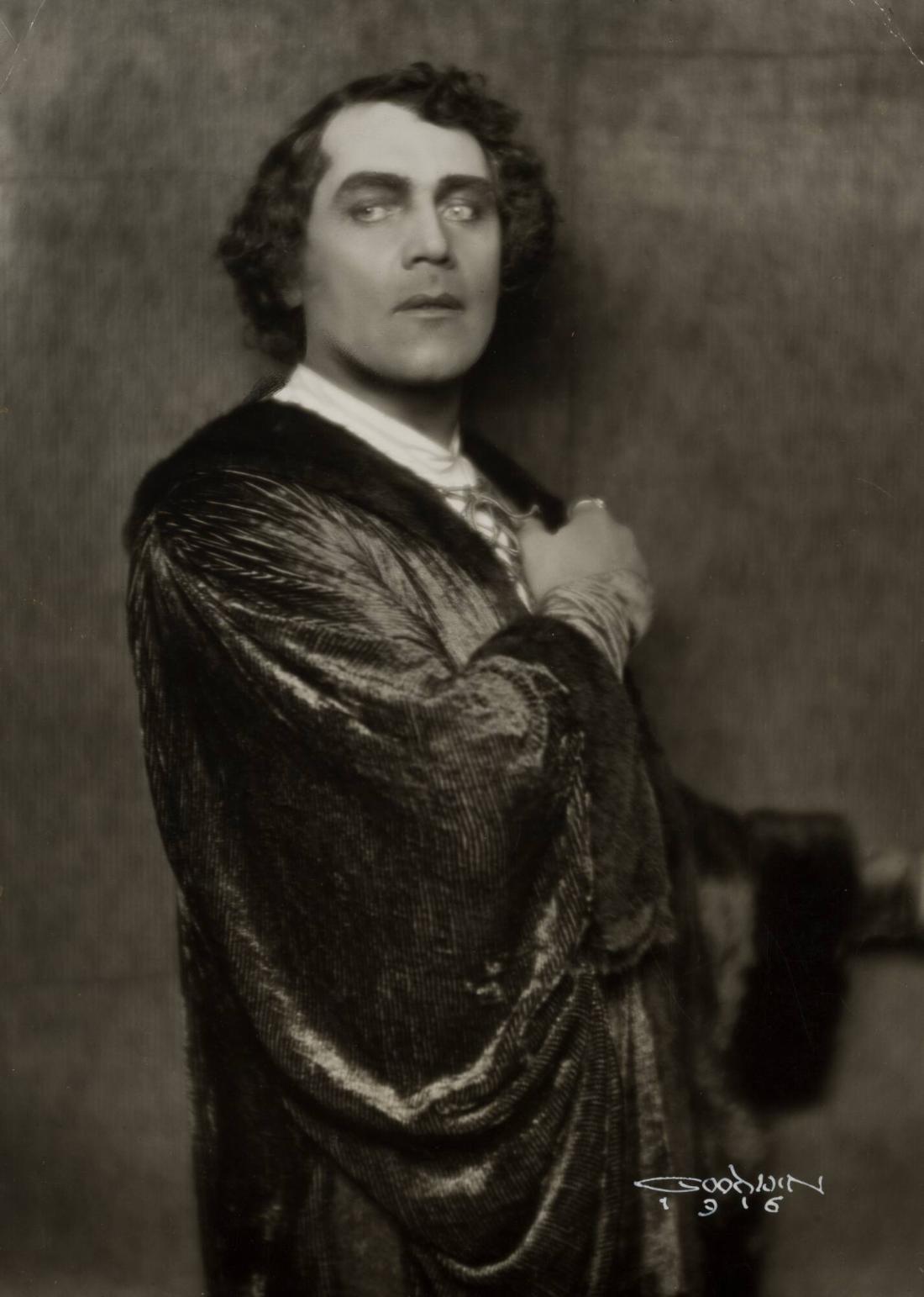 Anders de Wahl som Envar