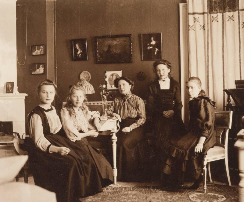 Ida med skolelever