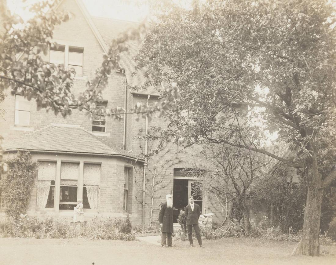 Dr. James Murray + son, Sunnyside, Oxford, May 1907