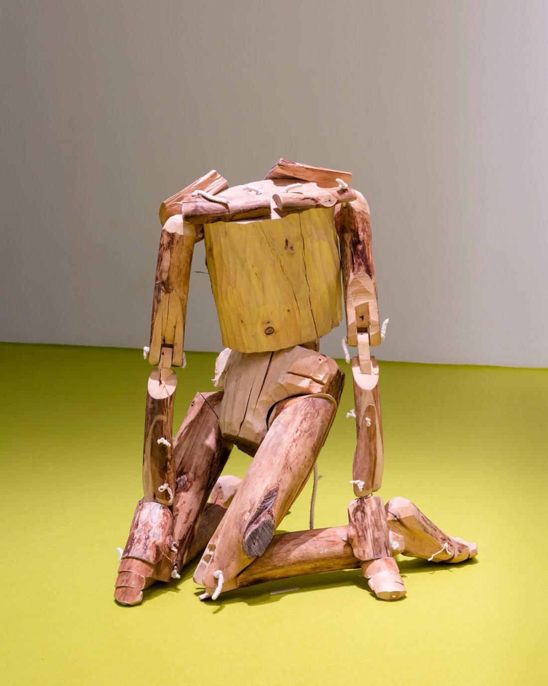 Installationsbild från utställning på Moderna Museet Malmö 2021 - föreställande en av de sex sk ...