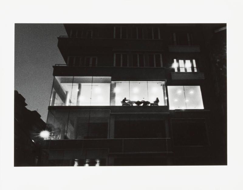 Utan titel. Ur serien Svart