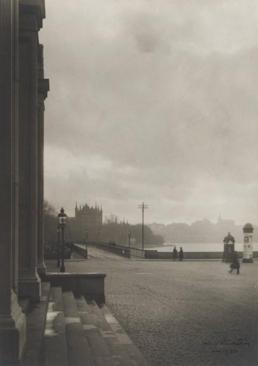 Utsikt mot Skeppsholmen och Södermalm från Nationalmusei trappa