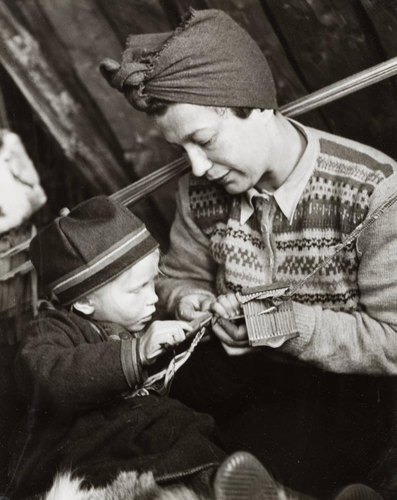 Elle Kari och Anna Riwkin