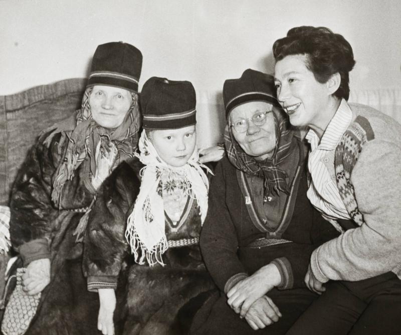 Elsa Pirtsi, Elle Kari och Anna Riwkin