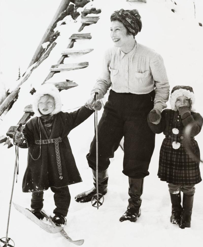 Elle Kari och Anna Riwkin