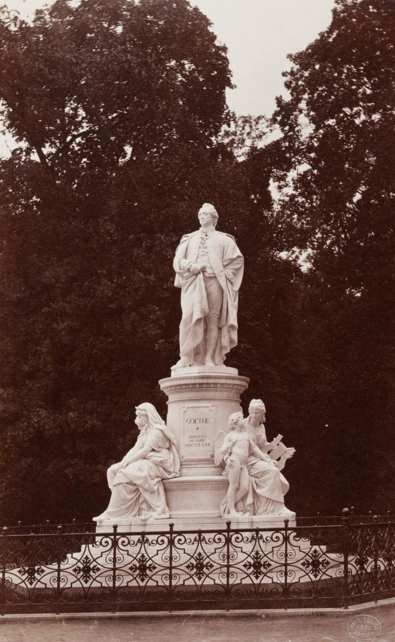 Goethe. Tiergarten, Berlin