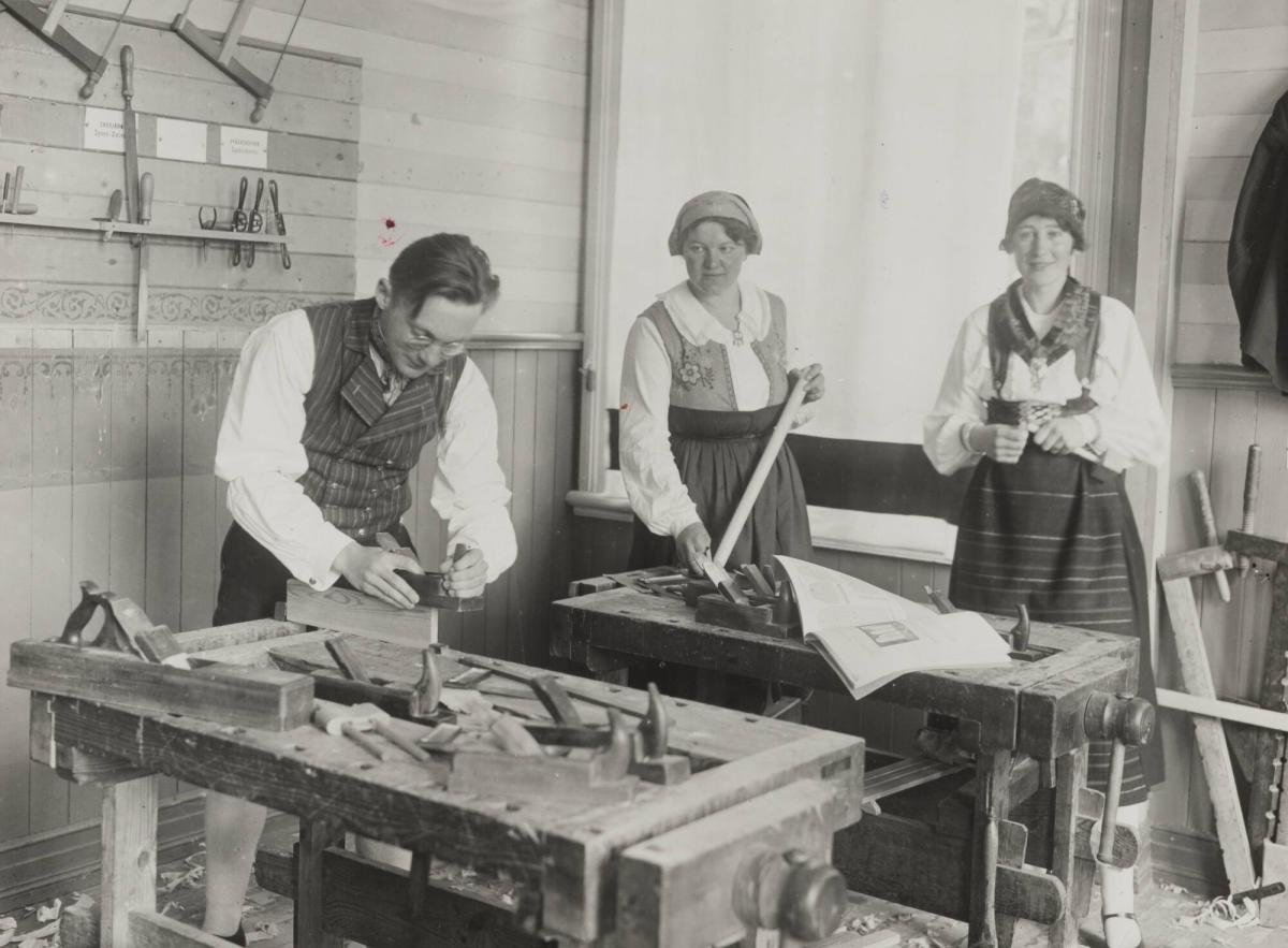 Träslöjd, Nääs Folkhögskola. Västergötland