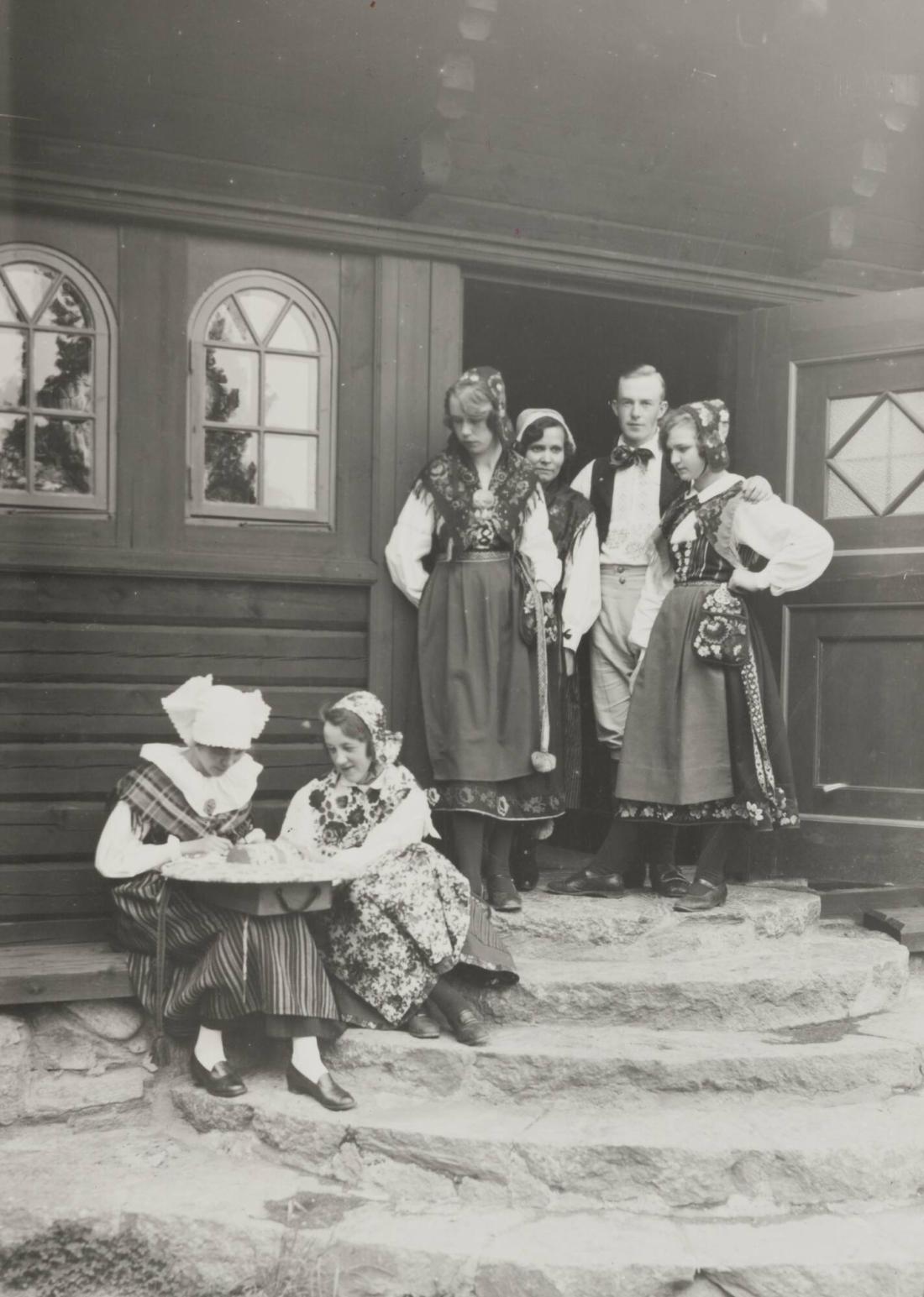 "Solsäter", Kulturella Folkdansgillets sommarhem. Tyresö, Södermanland
