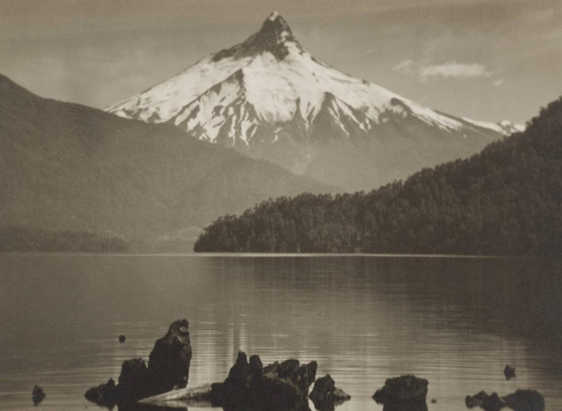 Puntiagudo - Lago Todos Santos, Chile