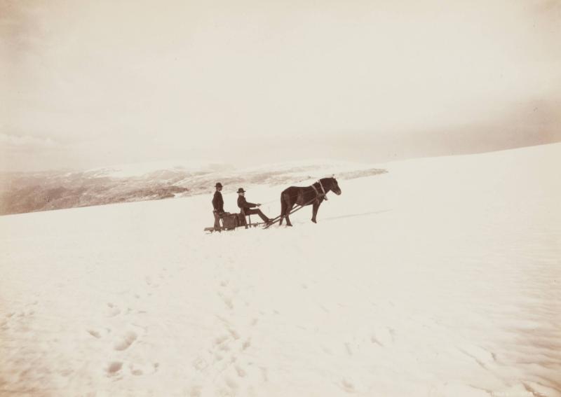 Skydsbefordring over...