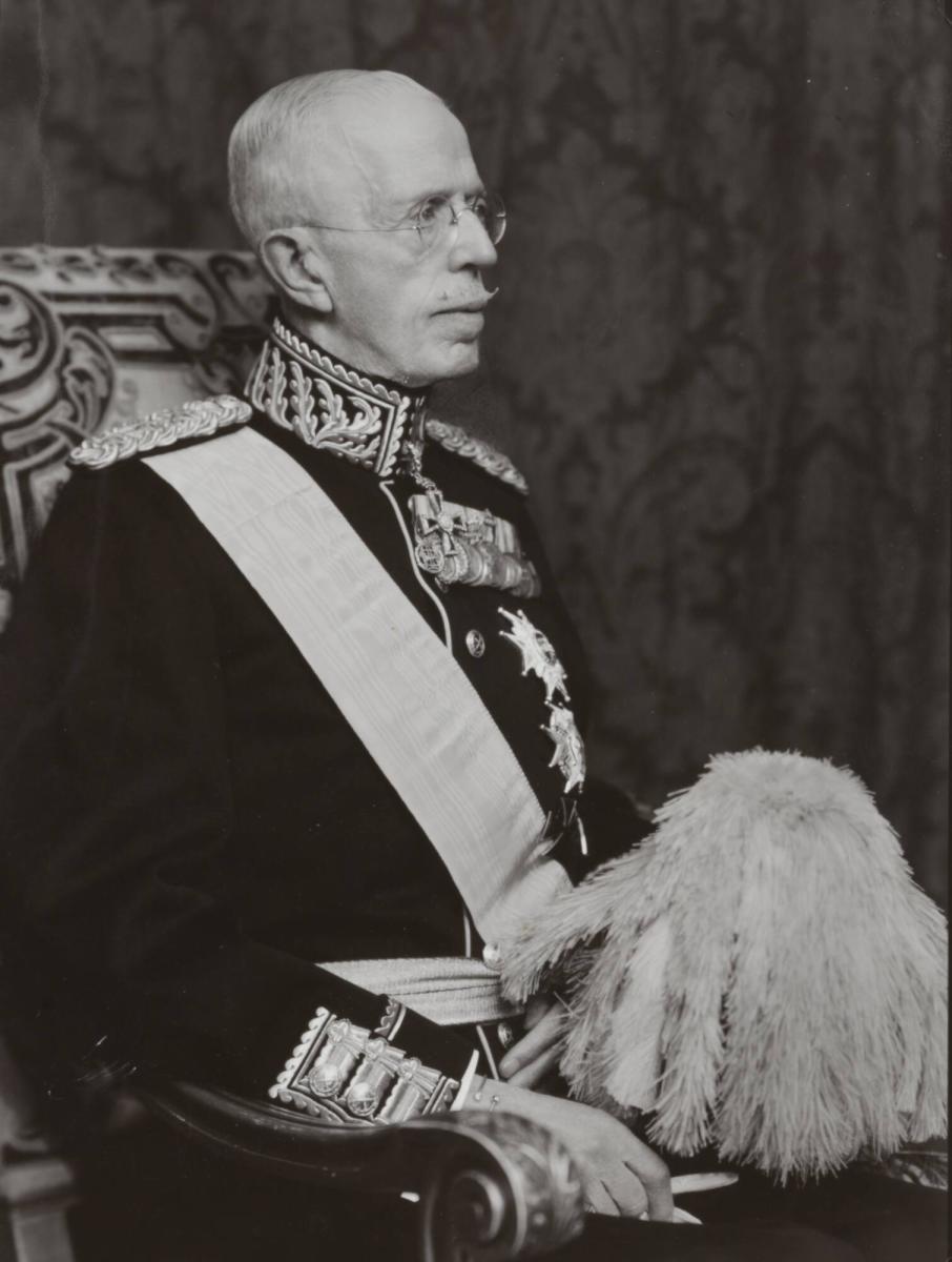 H.M. Konung Gustaf V